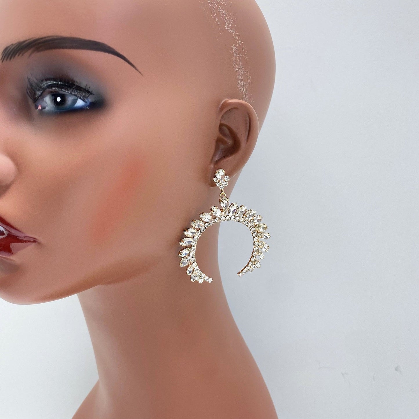 E1409 26281 Drop Dangle Post Earrings
