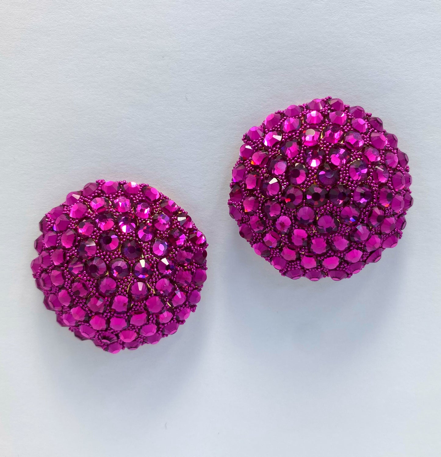 E0815 KE2354 RHINESTONES BUTTON STUD STYLE POST EARRINGS
