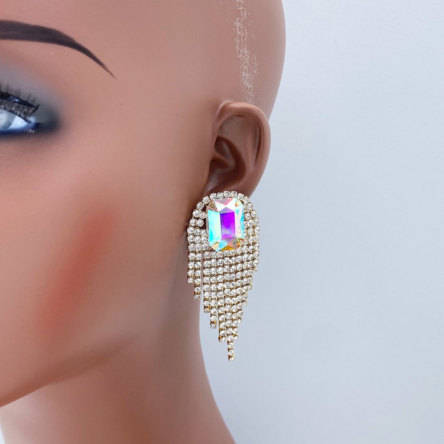 E1411 27895 Drop Dangle Post Earrings