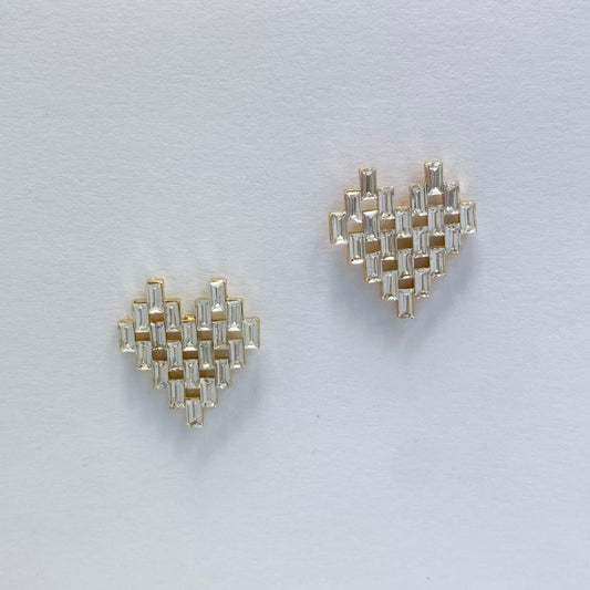 E1712 KE5192 Love Post Earrings