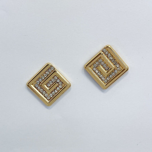 E1709 KE3409 Stud style Earrings