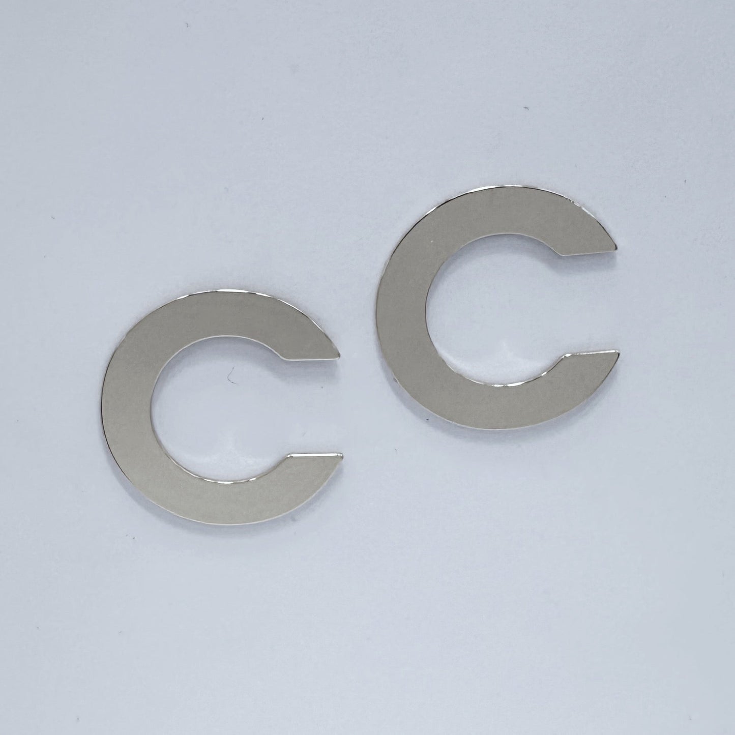 E1740 KE5249 Drop Post earrings