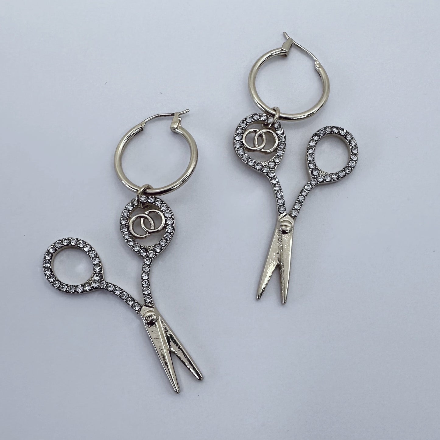 E1481 YE3467 Scissors Earrings