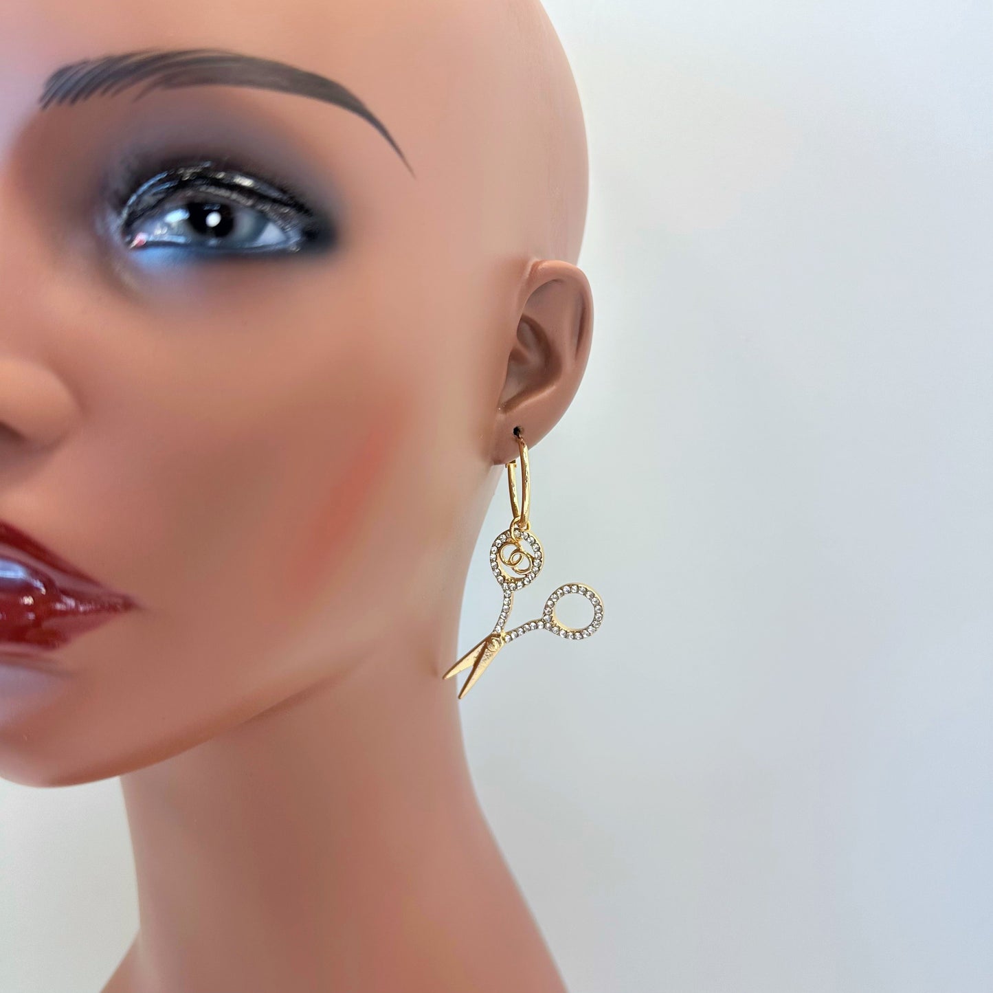 E1481 YE3467 Scissors Earrings