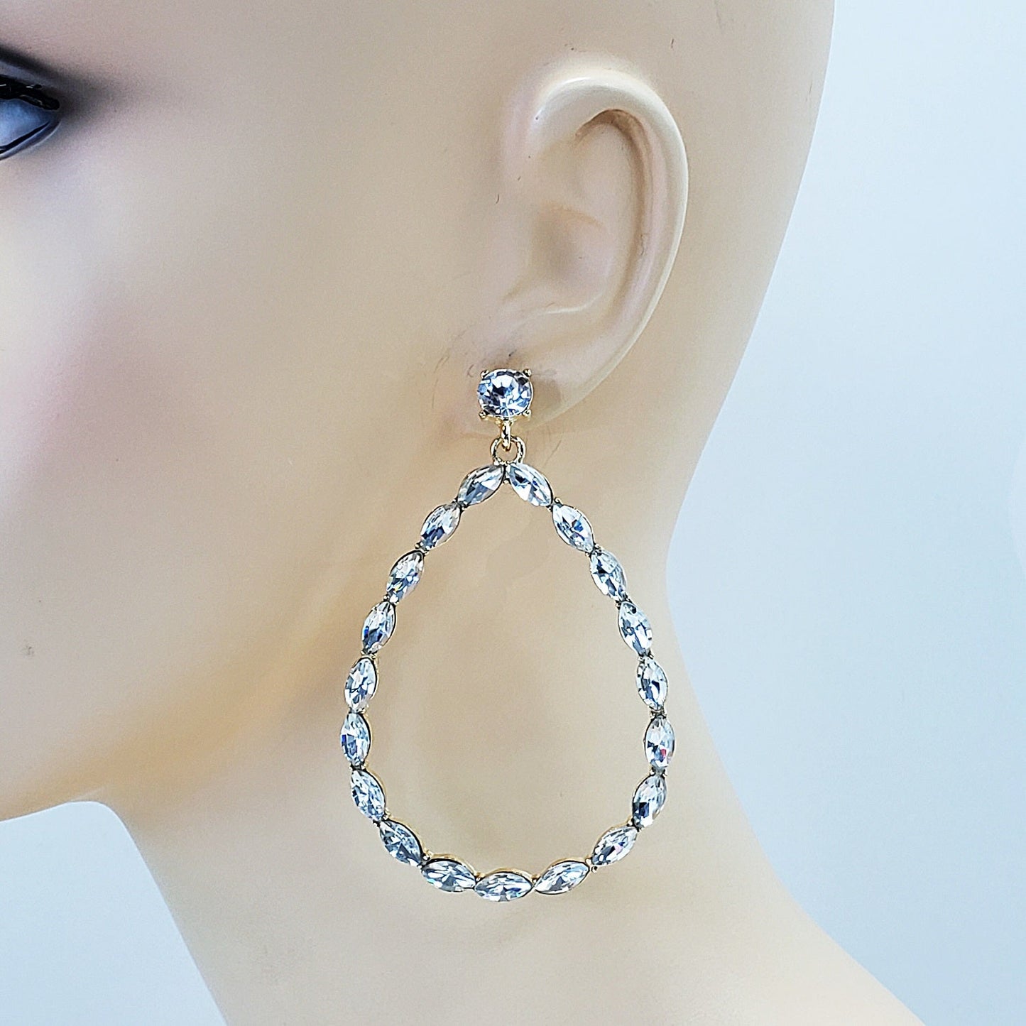 E1723 KE7244 Teardrop Dangle Earrings