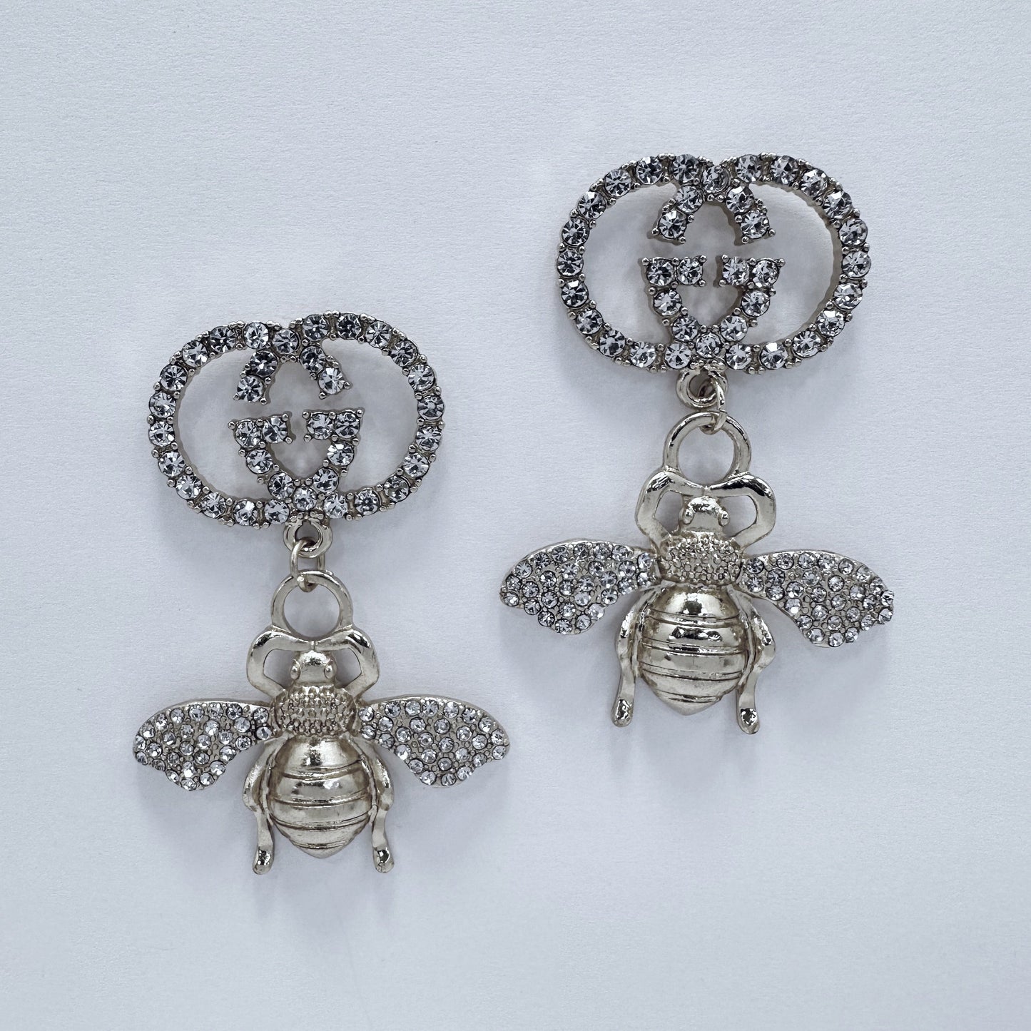 E0777 ME1657 Bee Design Drop Dangle Earrings