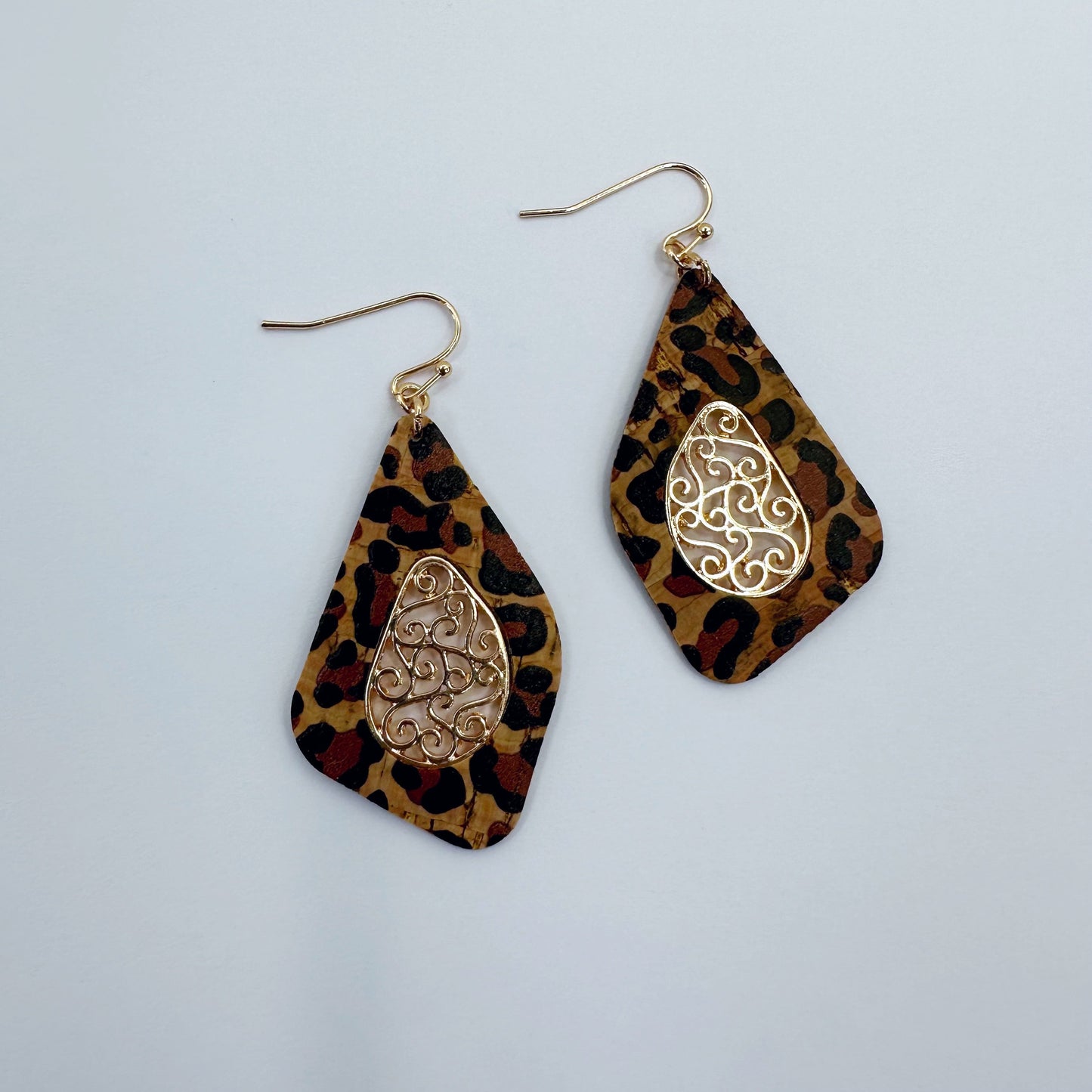 E0924 AE6204 Thin Cork Filigree Design Drop Dangle Hook Earrings
