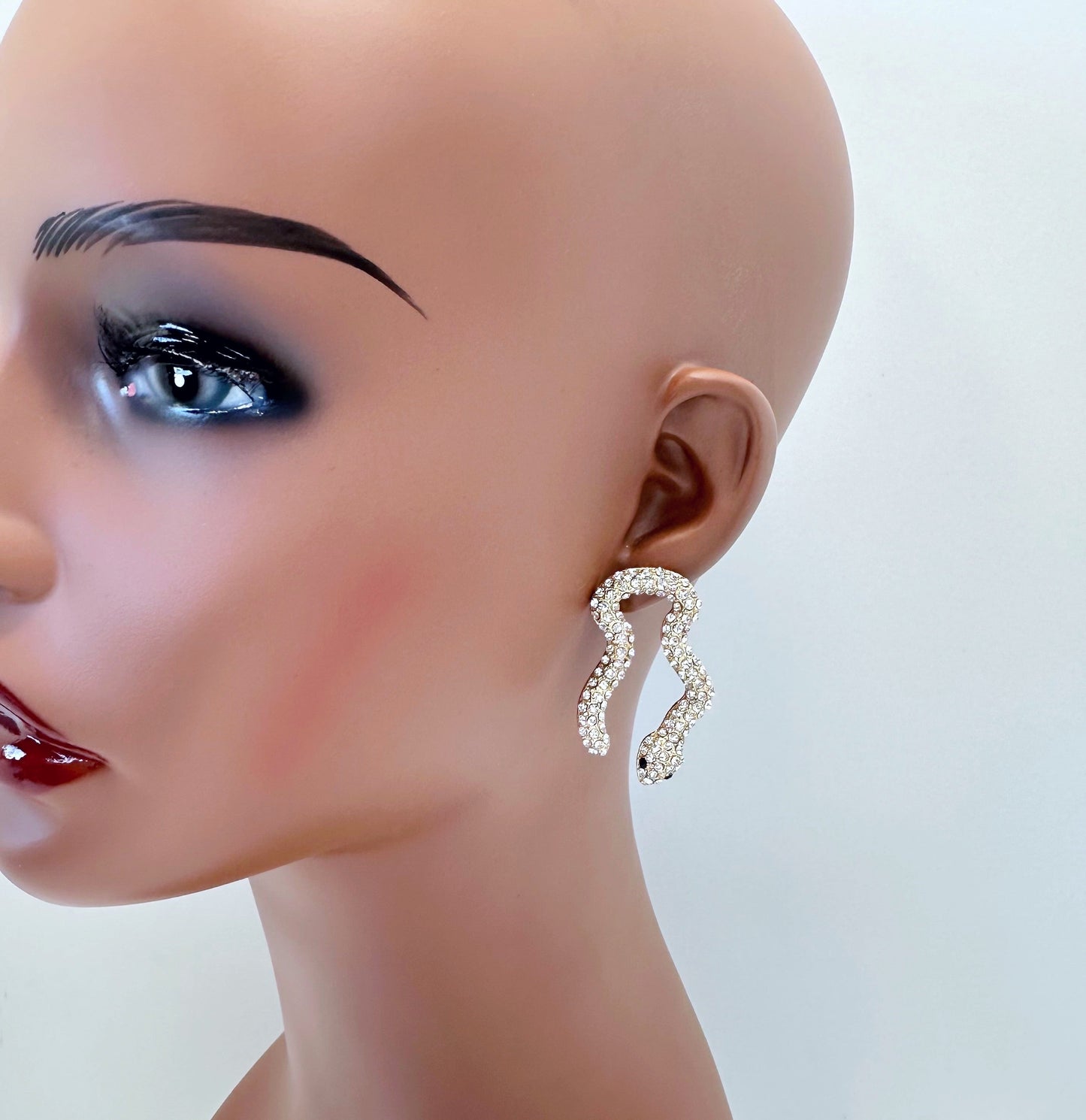 E1480 YE3025 Snake Earrings