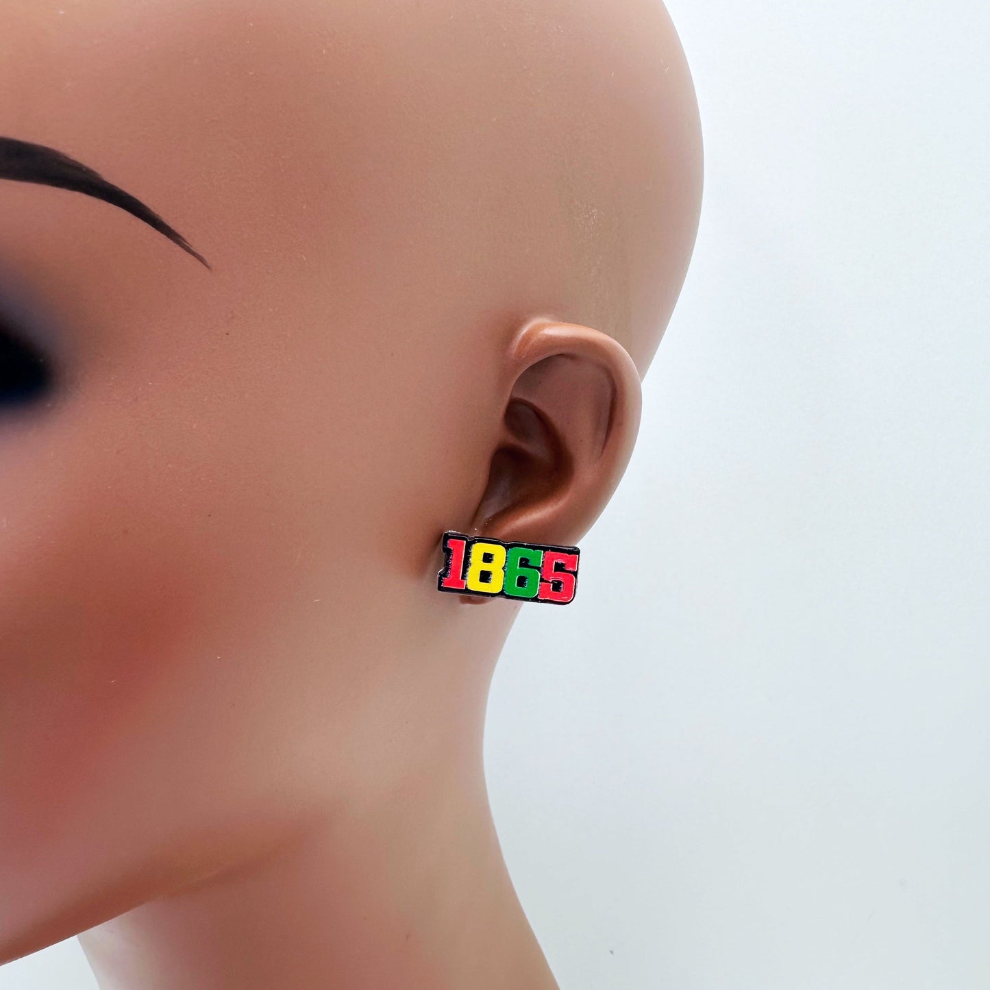 E0131 | Pride Stud Earrings | ME20682