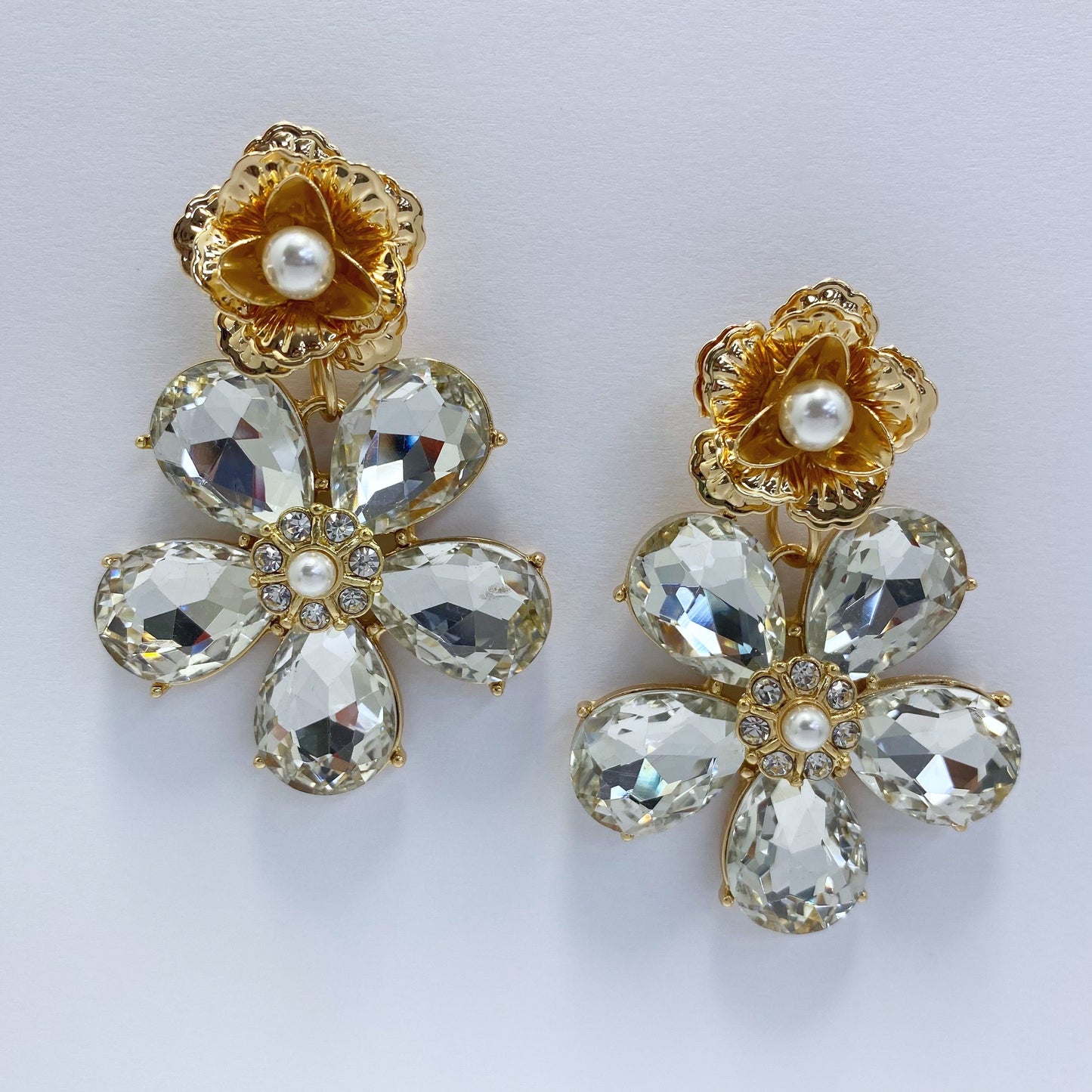 E1670 KE4058 Flower Dangle Earrings