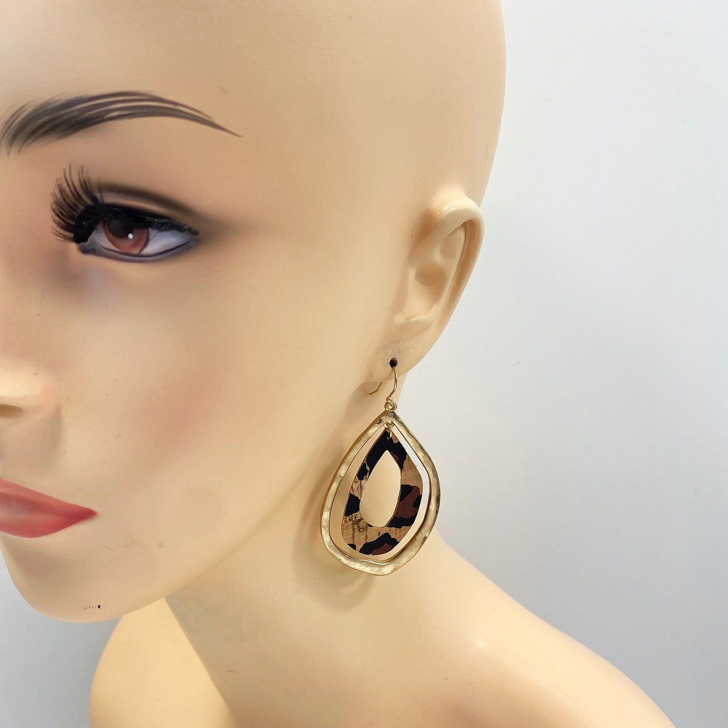 E0985 AE4114 Thin Cork Rough Teardrop Shape Drop Dangle Earrings