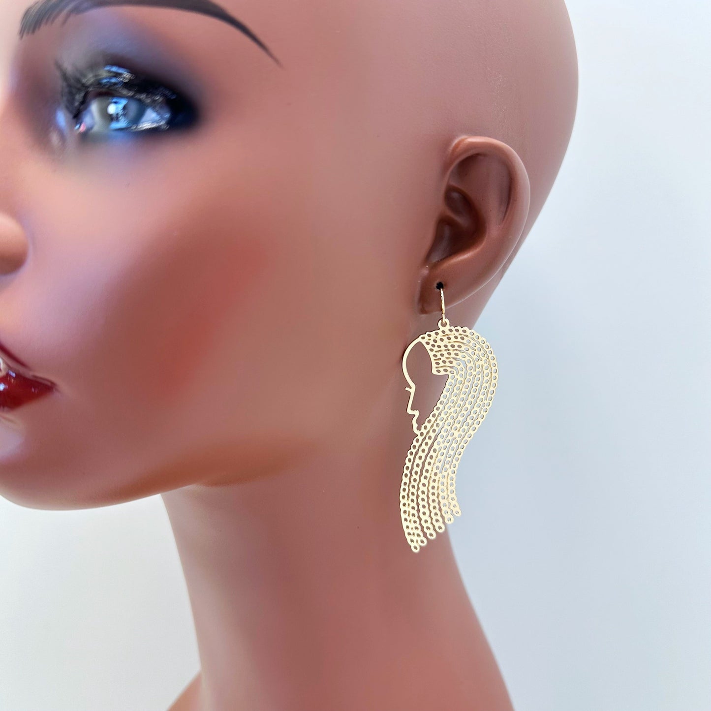 E1685 KE4307 Woman Dangle Earrings