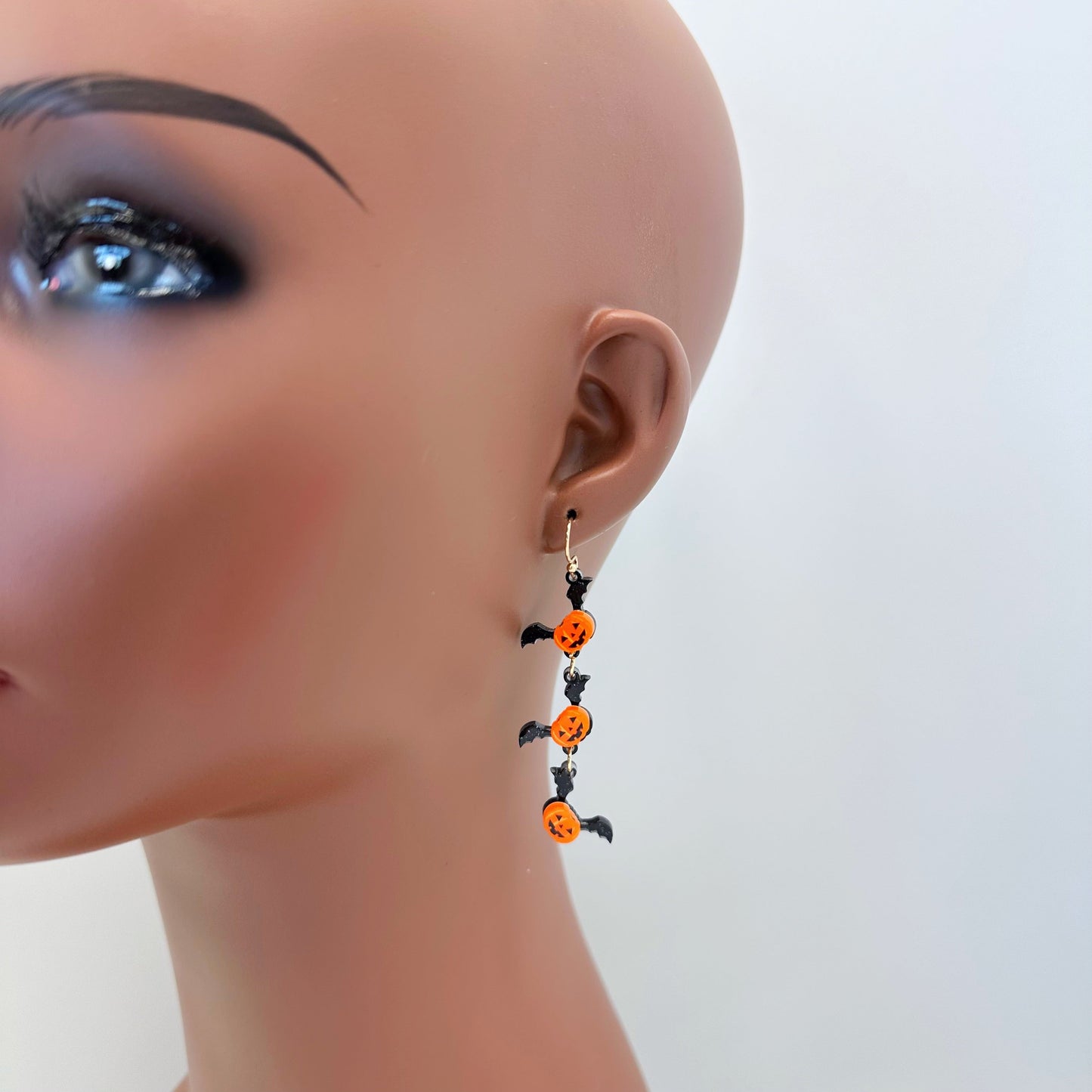 E1439 VER6048 Halloween  dangle Earrings