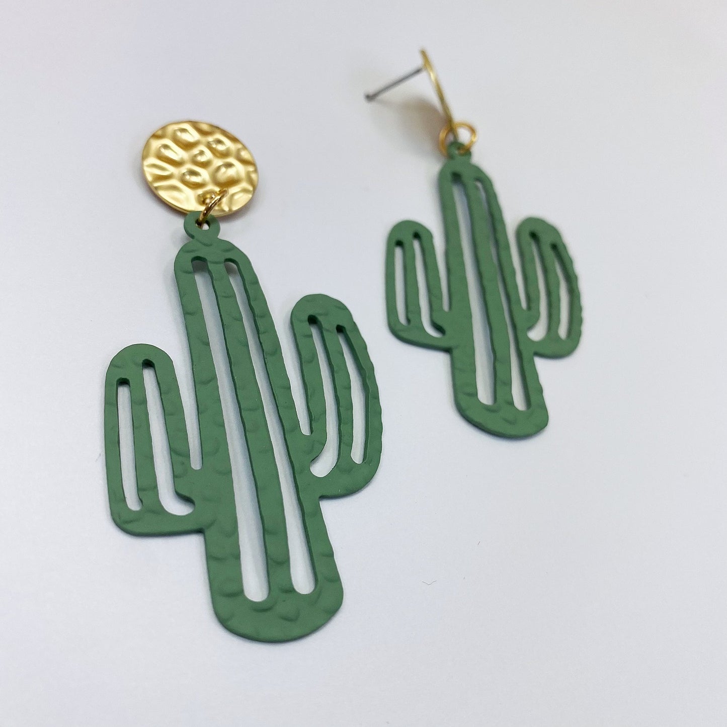 E0744 CCWCE01 Western Cactus Shape Metal Drop Dangle Post Earrings