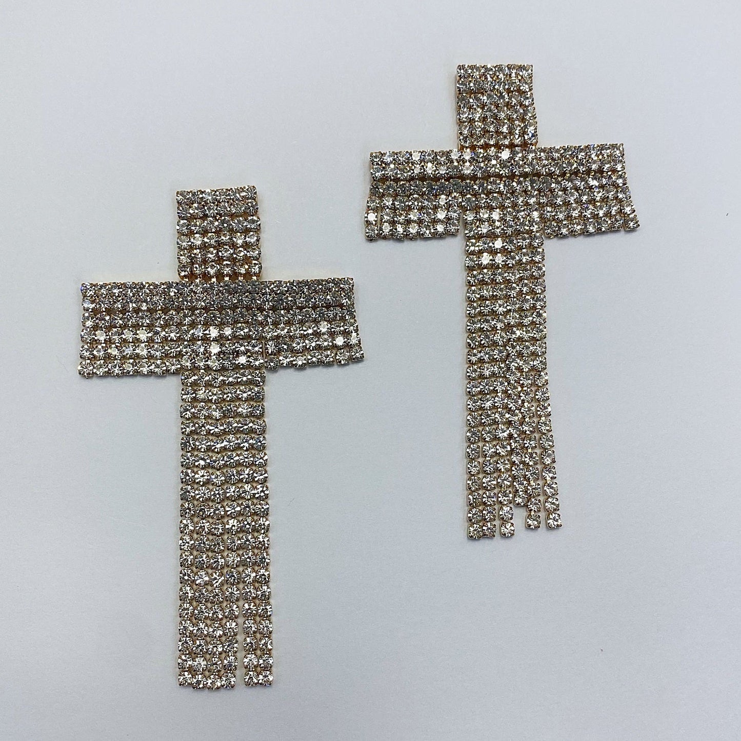 E1383 25874 Cross Tassel Dangle Post Earrings