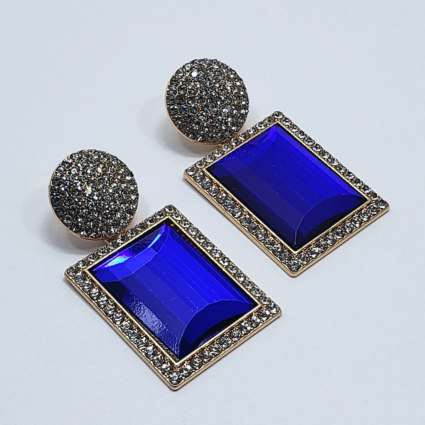 E0828 CCRDES01 Rhinestones Rectangle Drop Dangle Post Earrings