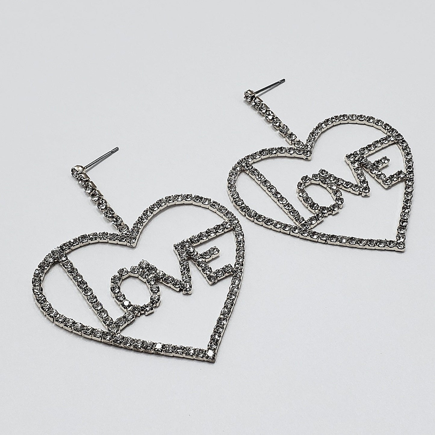 E1408 27004 LOVE Dangle Earrings