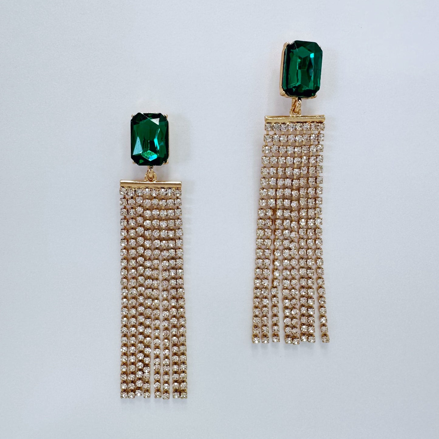 E1767 | Emerald Tassel Earrings | 25E2346