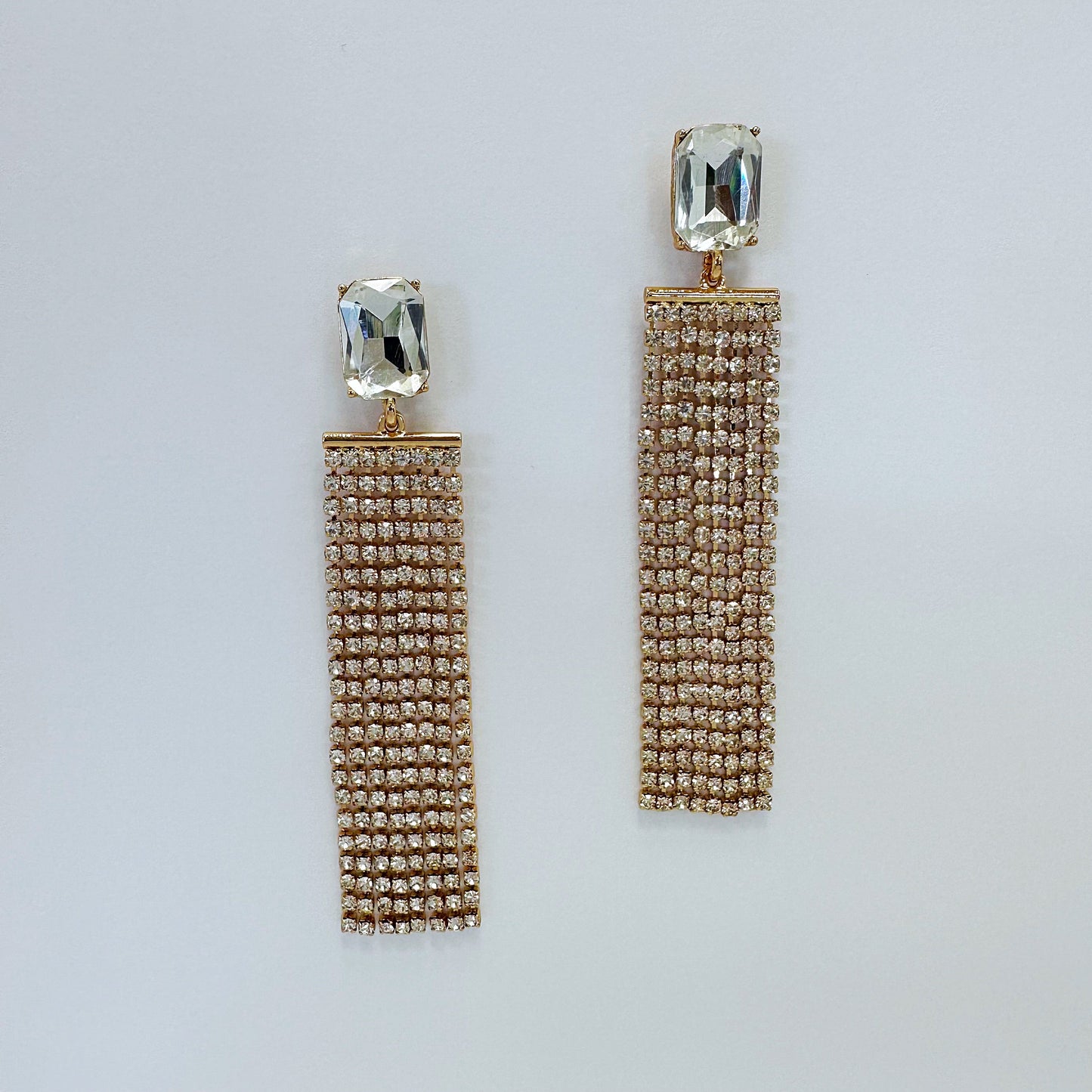 E1767 | Emerald Tassel Earrings | 25E2346