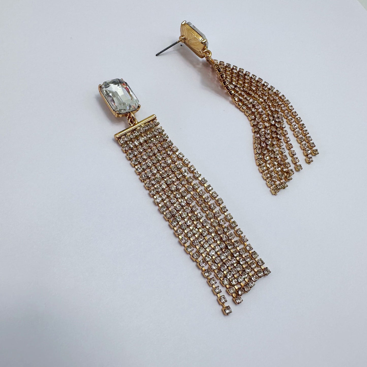 E1767 | Emerald Tassel Earrings | 25E2346