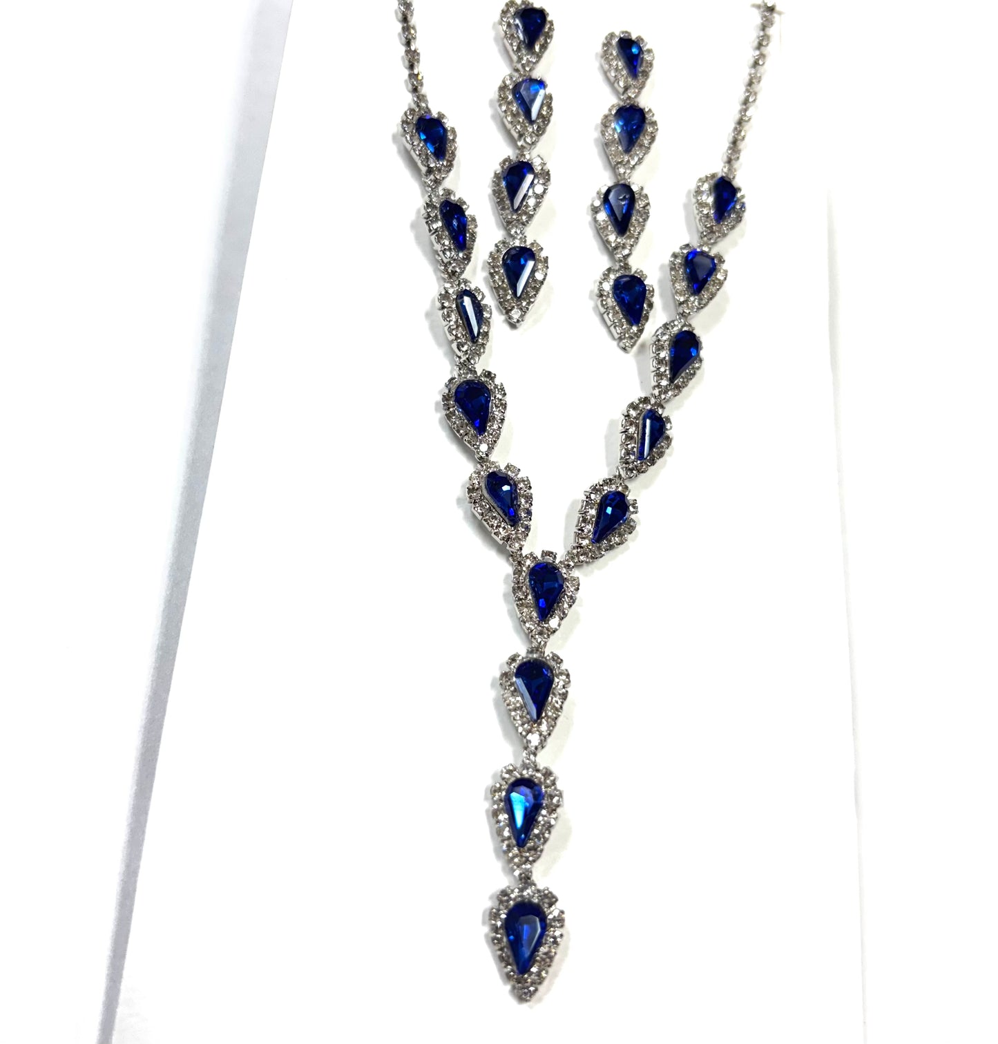 N5017 | Teardrop Necklace & Earring Set | RNE2028