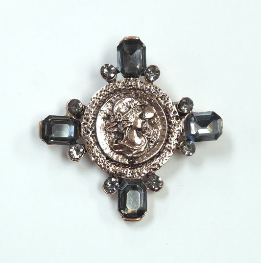 BR0221 GBR1201 Brooch