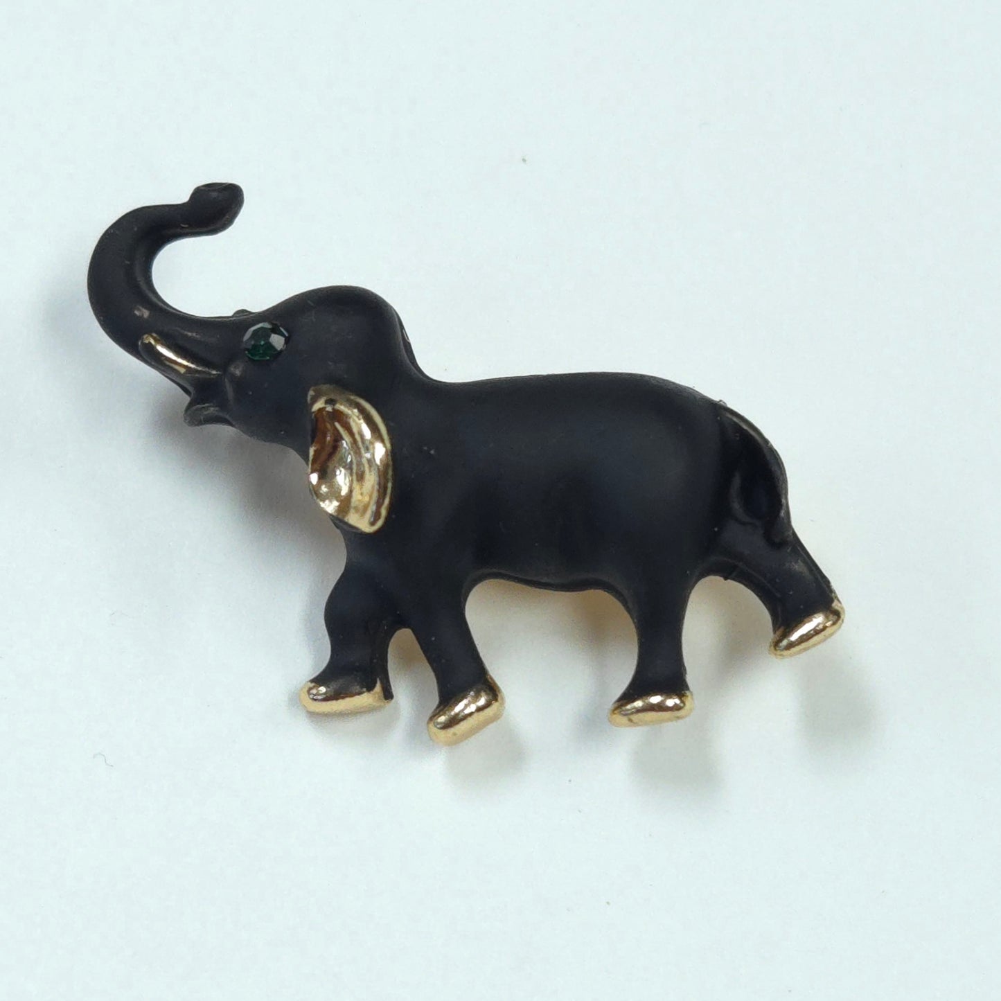 BR0222 | Classic Elephant Statement | GBR1202