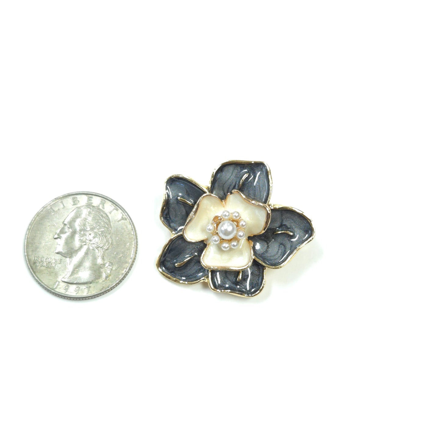 BR0242 GBR1222 Brooch