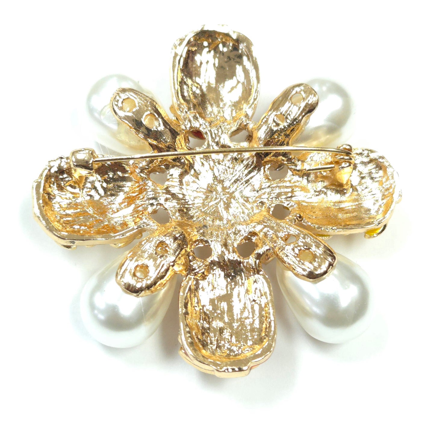 BR0267 GBR1247 Brooch