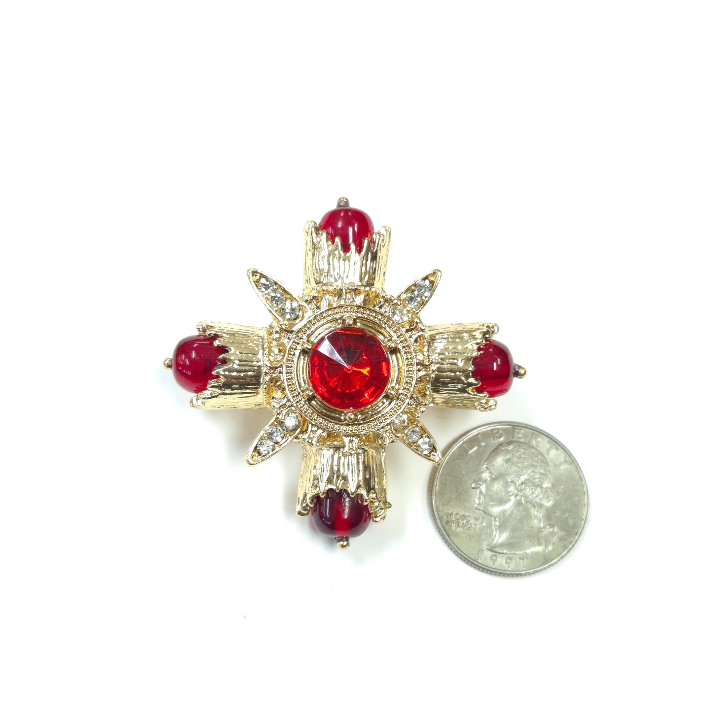 BR0268 GBR1248 Brooch