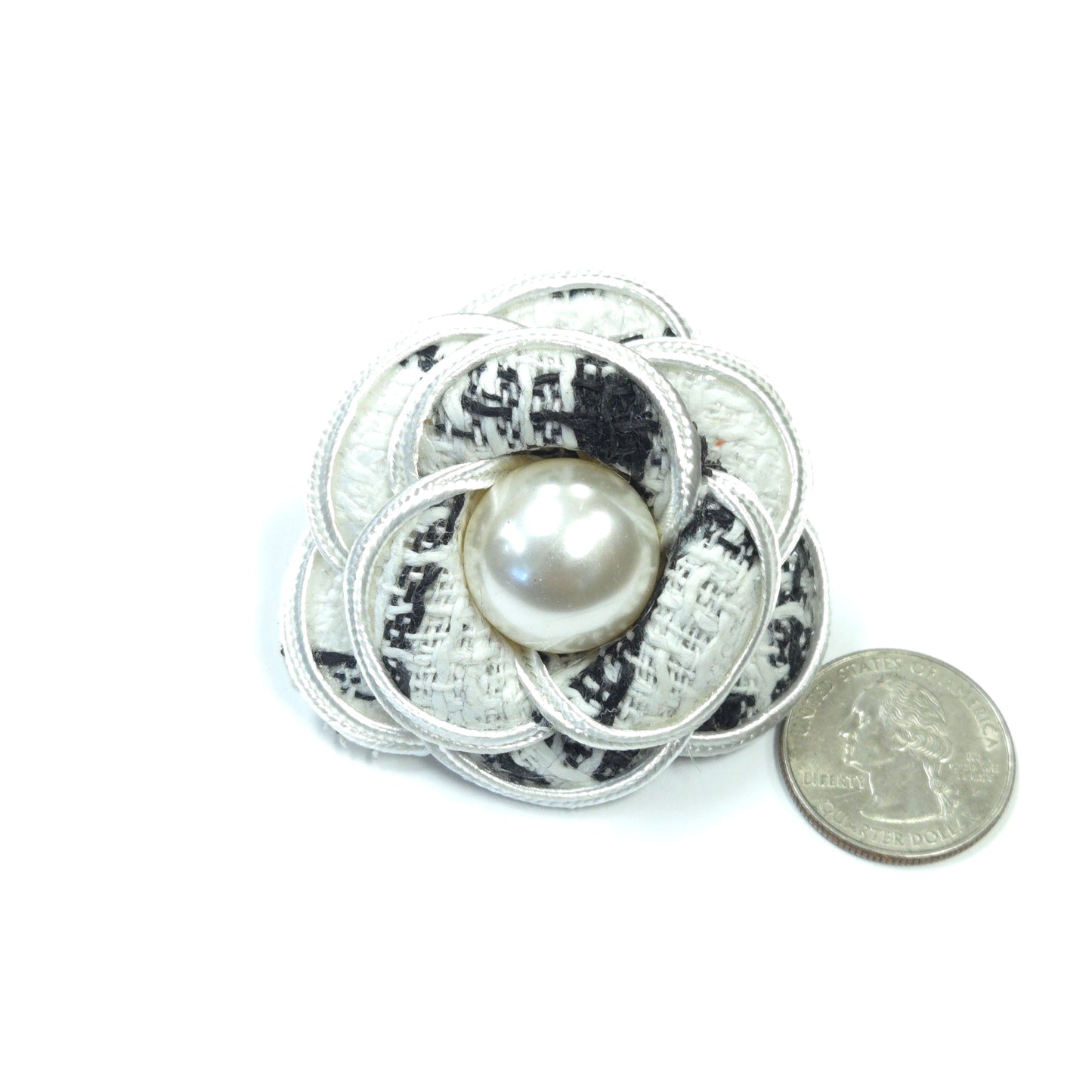 BR0297 GBR1273 Brooch
