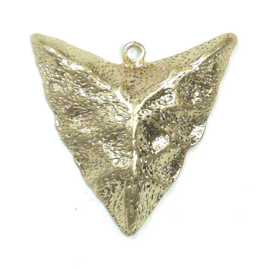 C0153 | Textured Triangle Charm | GC1124
