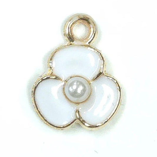 C0138 | Floral Pearl Accent Charm | GC1125