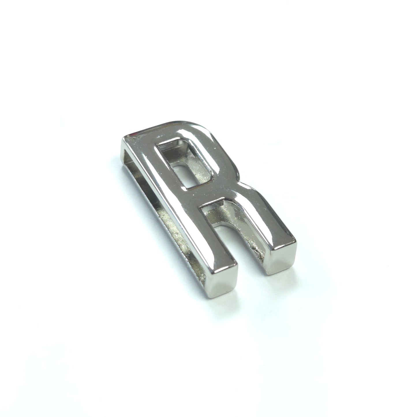 C0027 GC1130 LETTER CHARMS