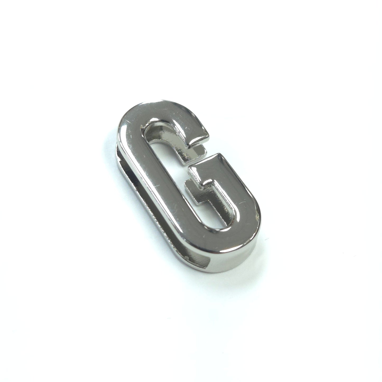 C0027 GC1130 LETTER CHARMS