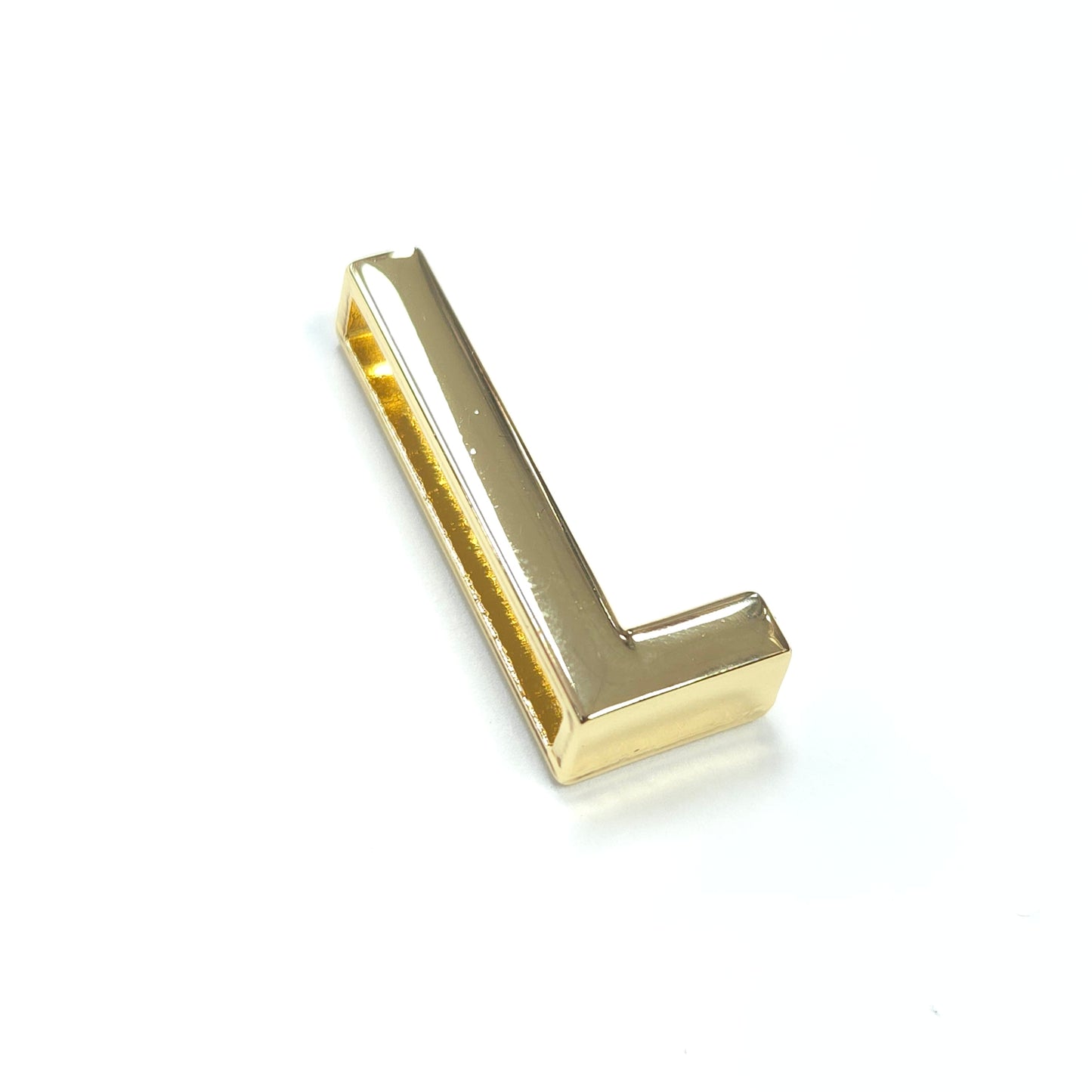 C0028 GC1131 LETTER CHARMS