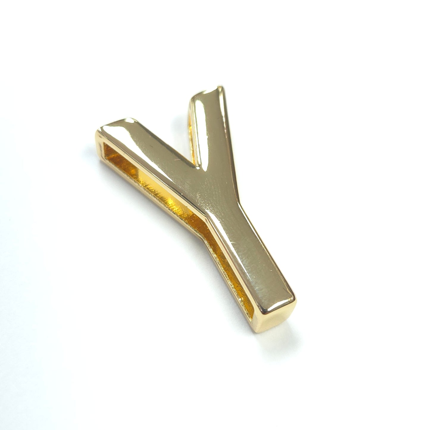 C0028 GC1131 LETTER CHARMS