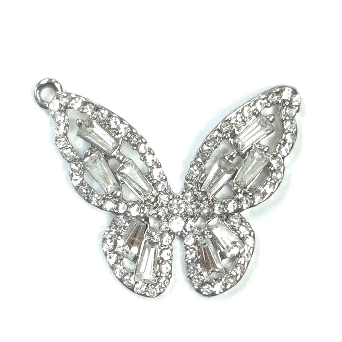 C0050 | Crystal Butterfly Charm | GC1140
