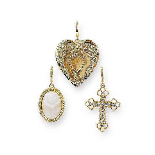 K GK1023 CROSS HEART KEY BAG CHARM