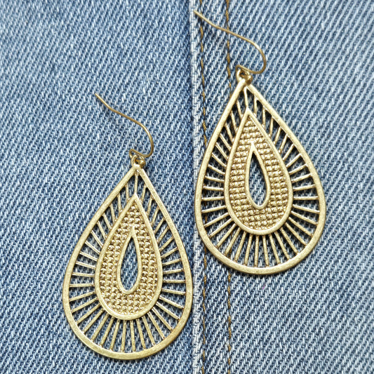 E1115 HE1735 Teardrop shape Drop Dangle Earrings