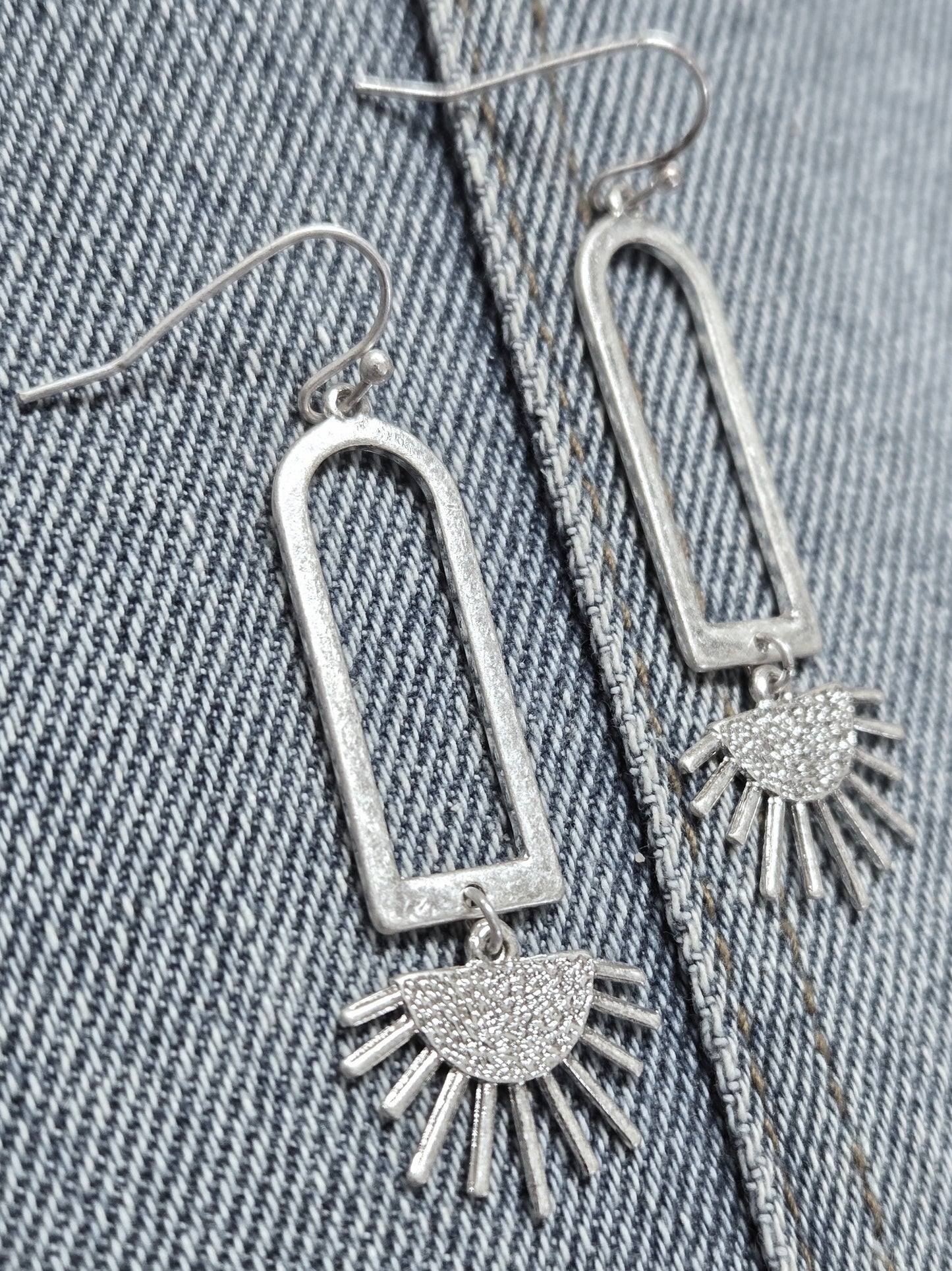 E1155 HE2745 Drop Dangle Hook Earrings