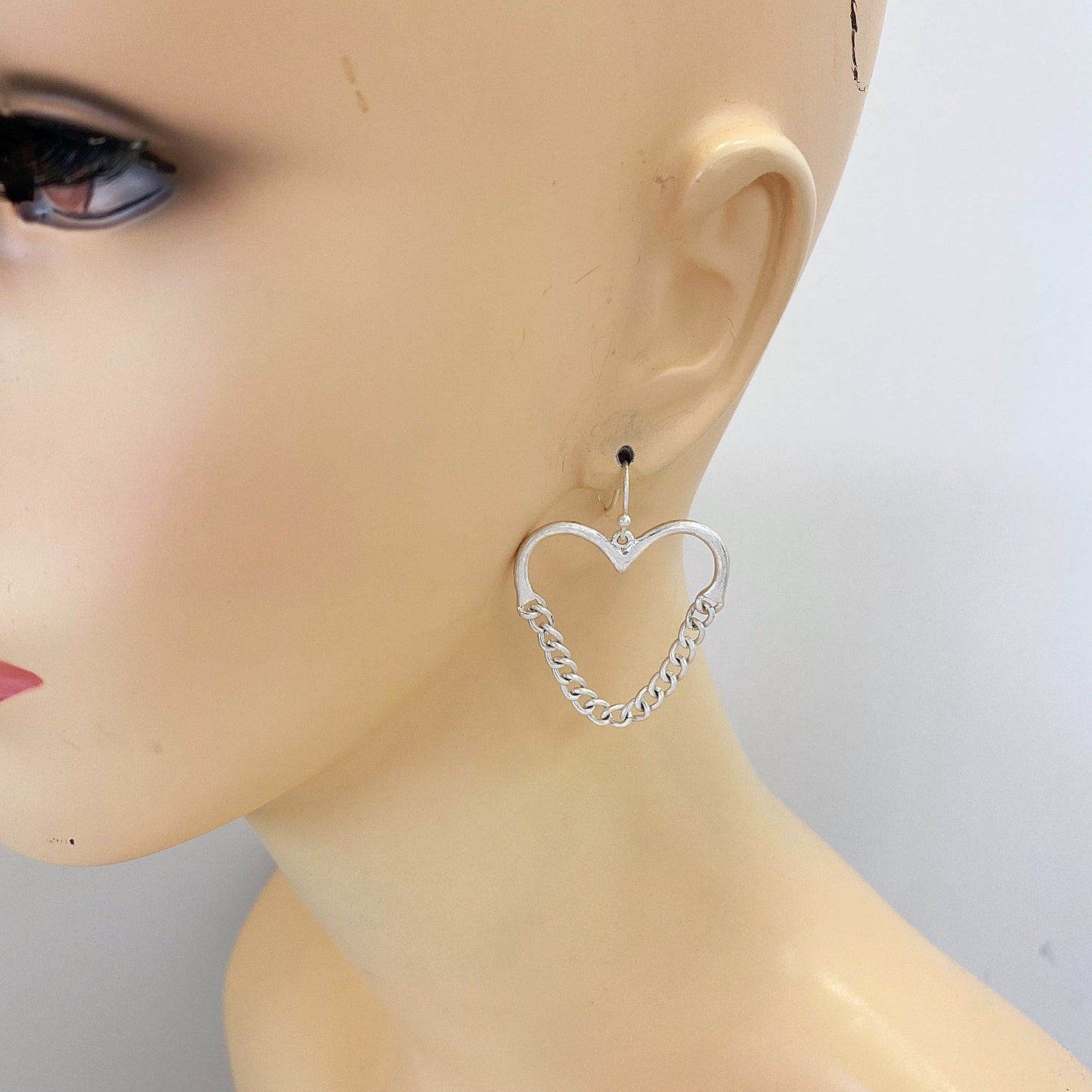 E1111 HE2851 Love Shape Drop Dangle Hook earrings
