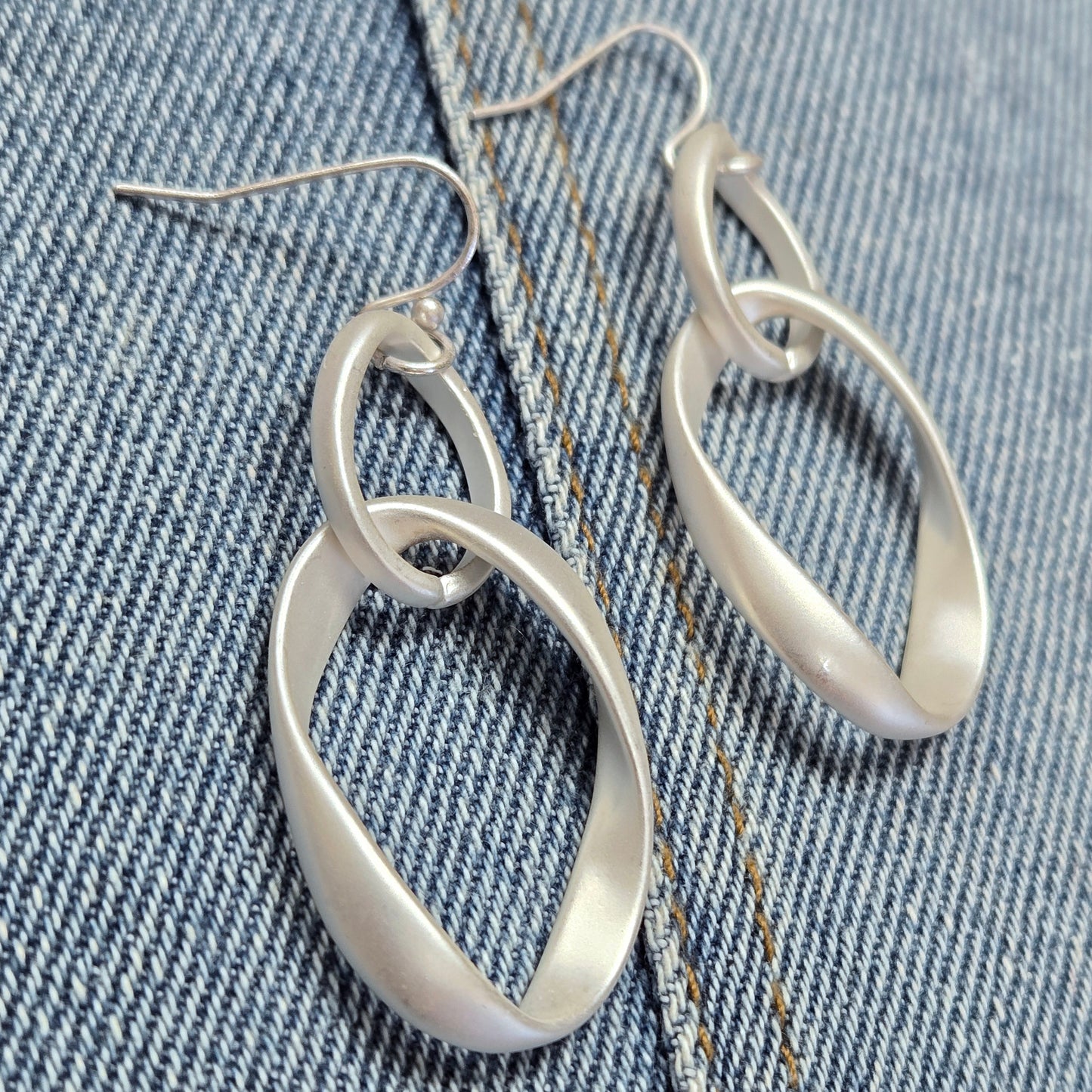 E1031 HE2967 Double O Shape Link Design Drop Dangle Hook Earrings
