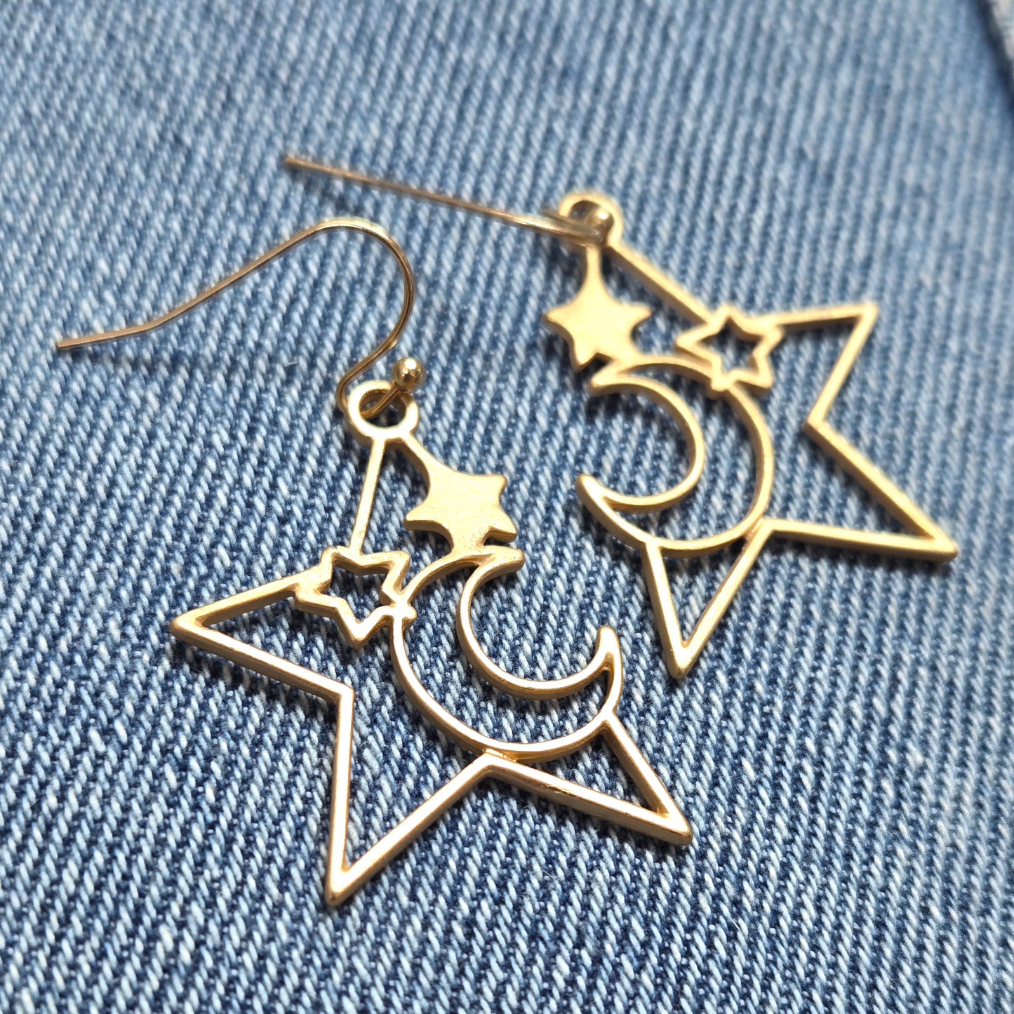 E1159 HE3116 Moon Star Design Drop Dangle Earrings