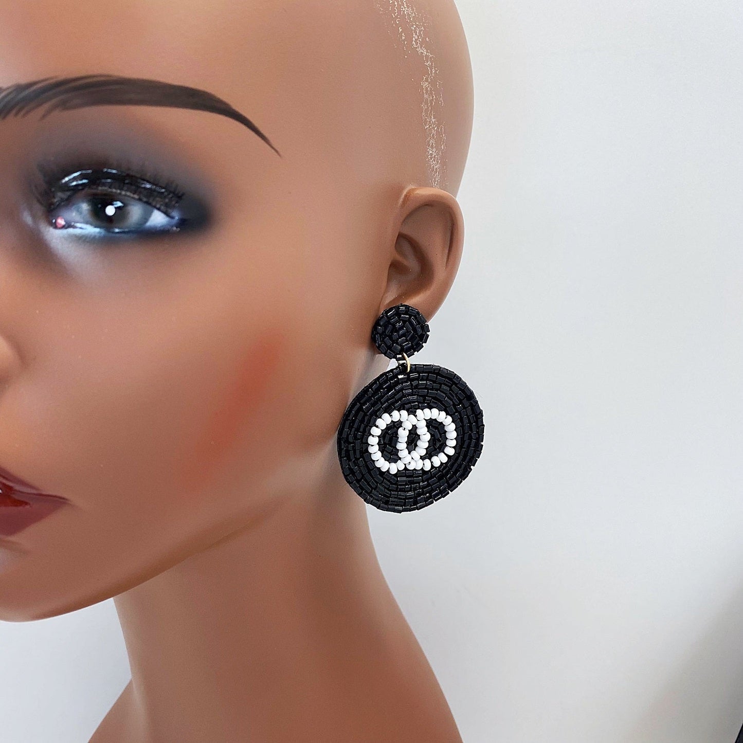 E0081 | Hand-Beaded Monogram Earrings | 36E1286