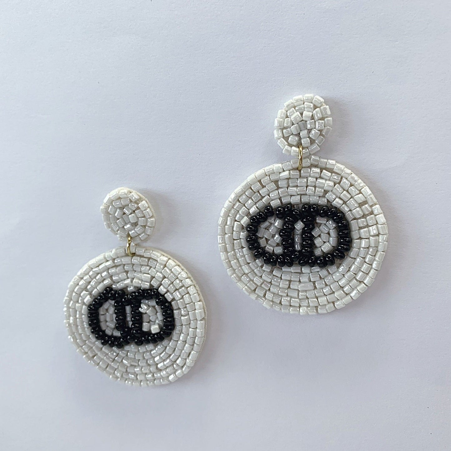 E0081 | Hand-Beaded Monogram Earrings | 36E1286