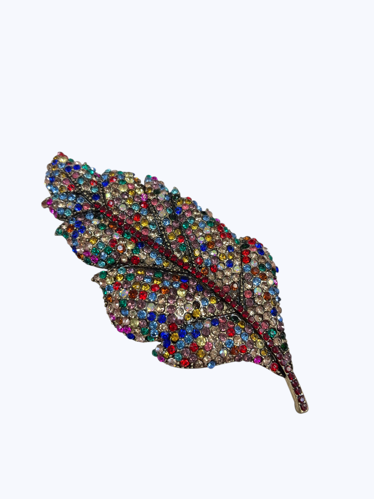 Sparkling Leaf Embellished Brooch | BR0475