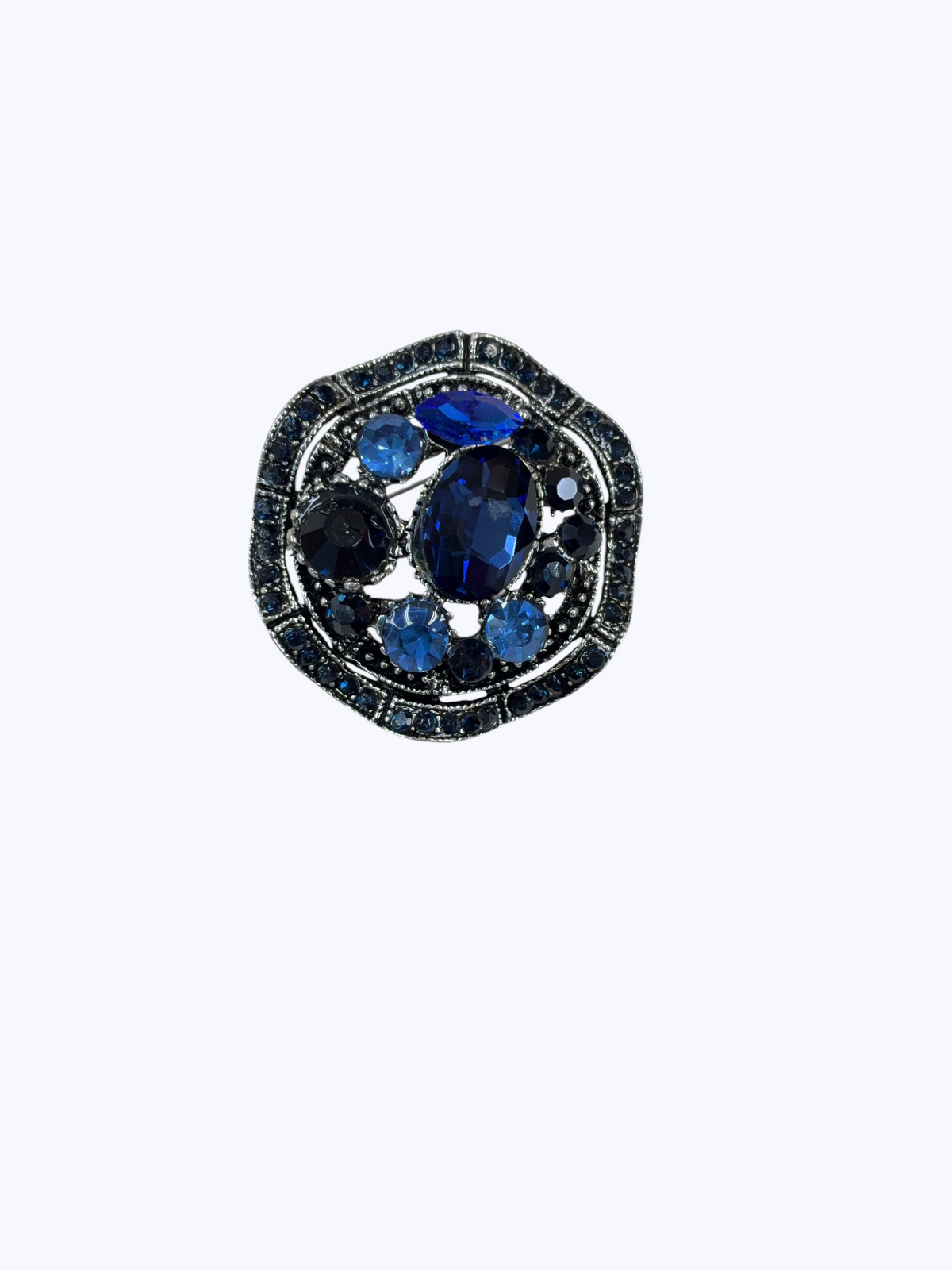 Jeweled Leaf Wreath Brooch | BR0145