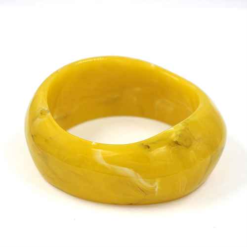 B0332 | Smooth Finish Acrylic Bracelet | KB2210