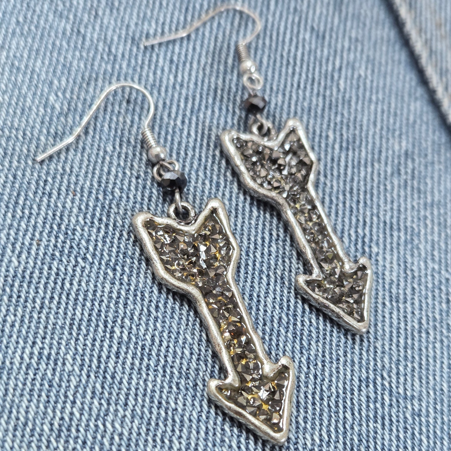 E1181 KE0166 Arrow design Drop Dangle Hook Earrings